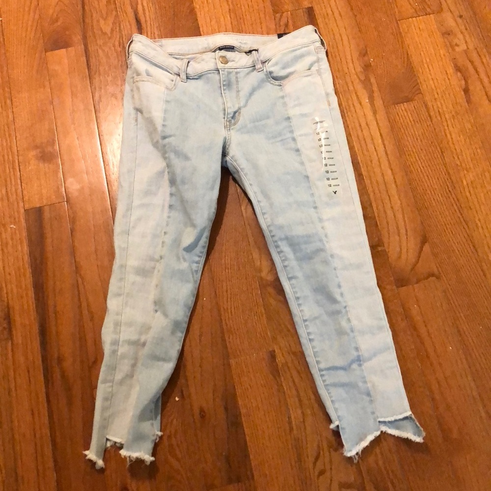 Brand NWT American Eagle Jeans! Size 12!